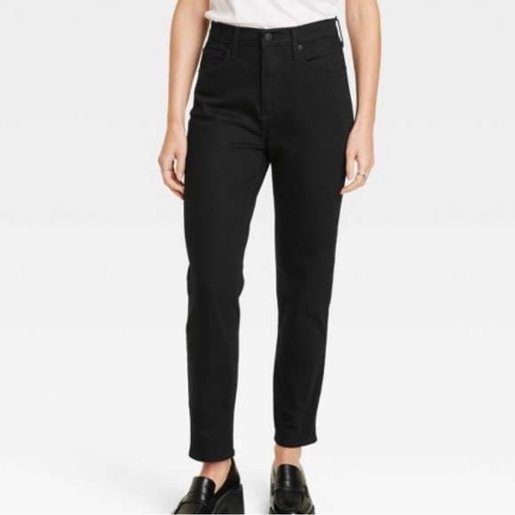 Universal Thread Denim - Universal Threads Black High Rise Slim Straight 90s Jeans